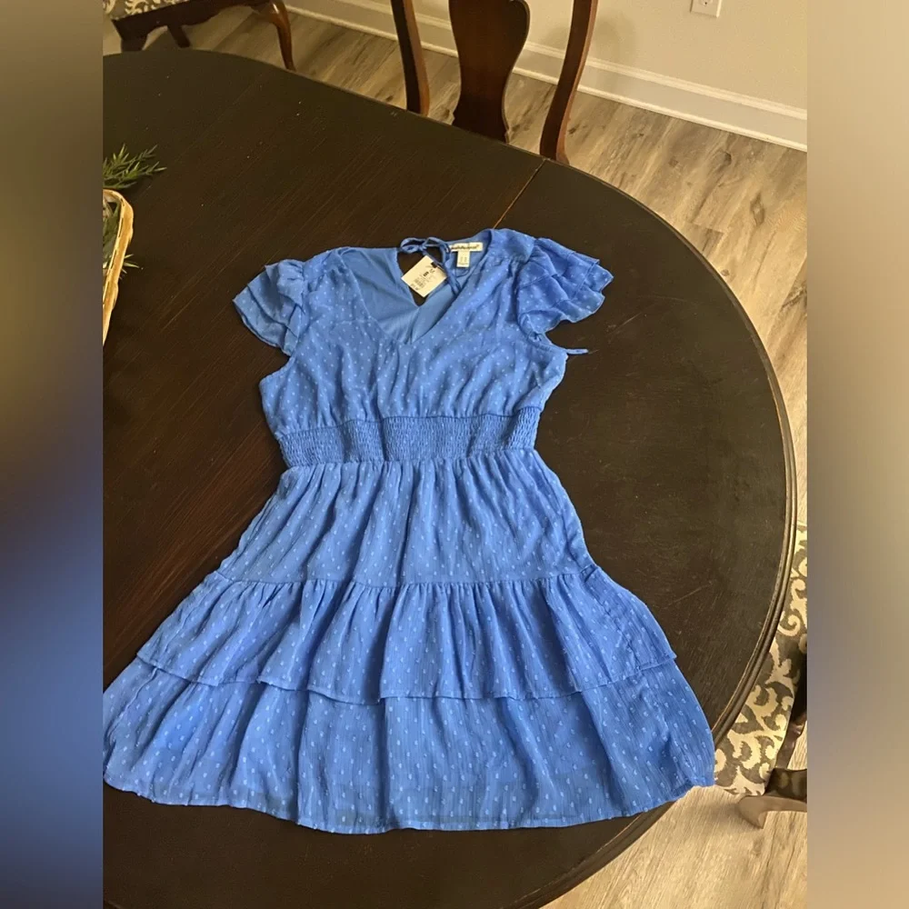 Dress - Picture 1 of 2